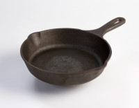 Bratpfanne rund Globe-fire Gusspfanne Ø22x5cm Bratpfanne rund Globe-fire Gusspfanne Ø22x5cm