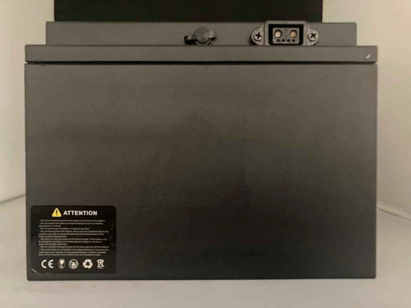 Akku 60V Lithium 20AH E Roller Seniorenmobile Kabinenroller Rollstuhl